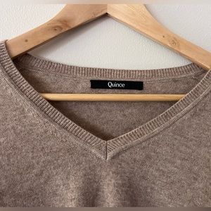 Quince Cashmere Sweater (M)